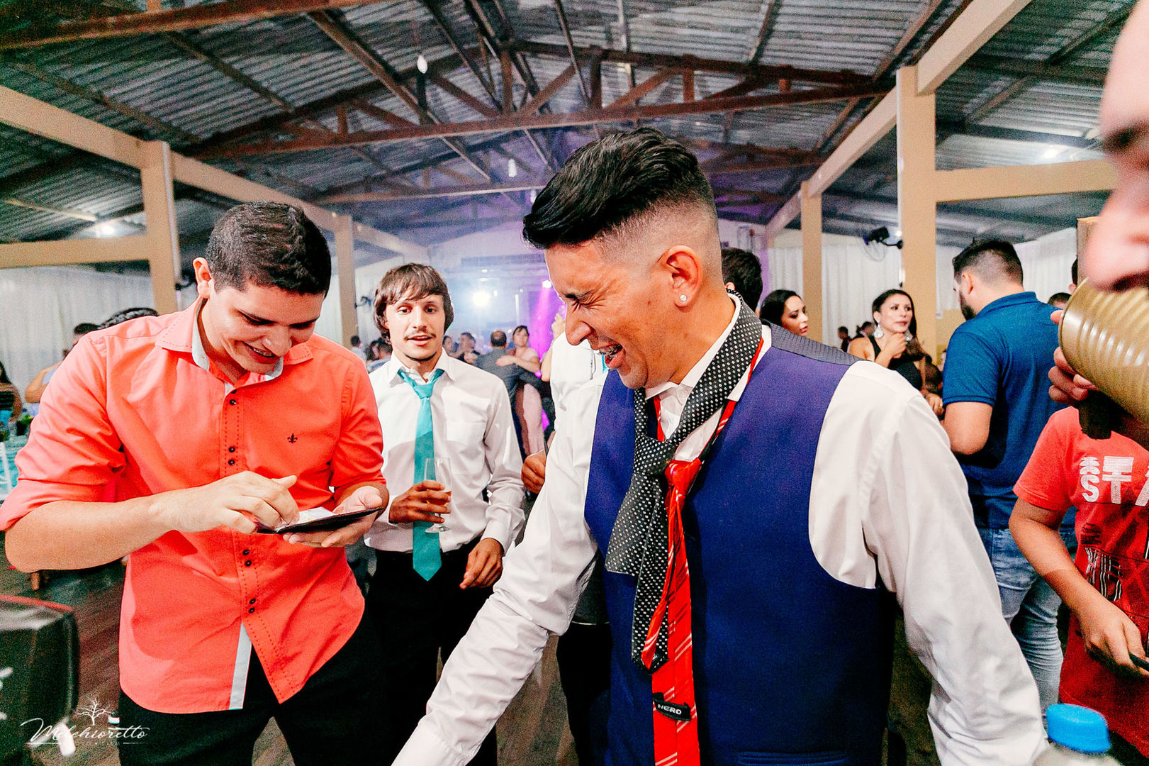Foto Janaína & Antônio | Casamento | Guaramirim Foto Janaína & Antônio | Casamento | Guaramirim - Imagem 63