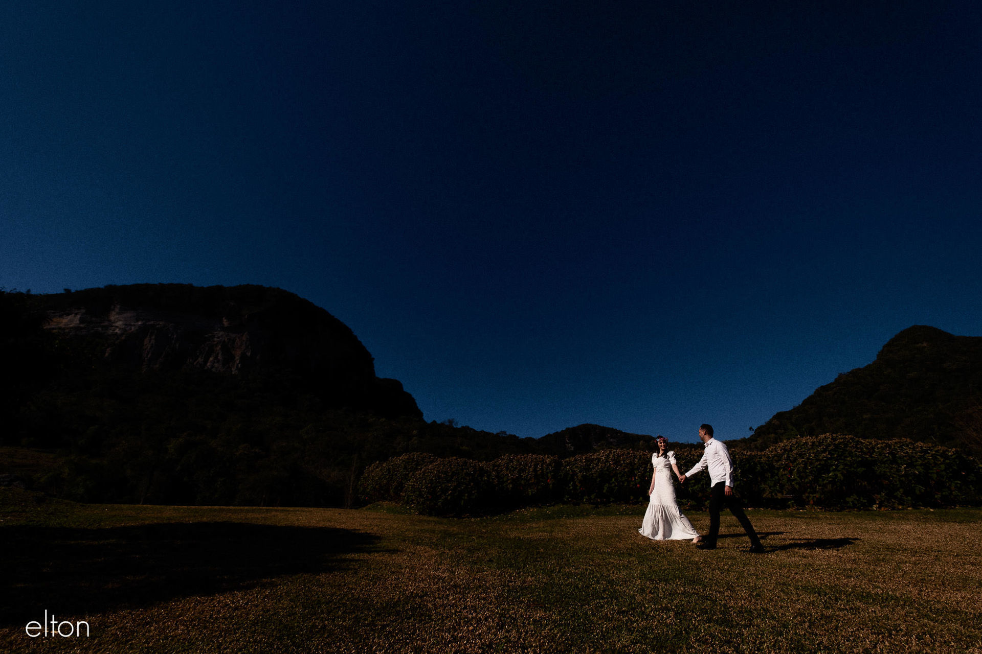 Foto Cátia & Marcelo | Fotos de Pré Casamento | Vale dos Ventos - Imagem 10