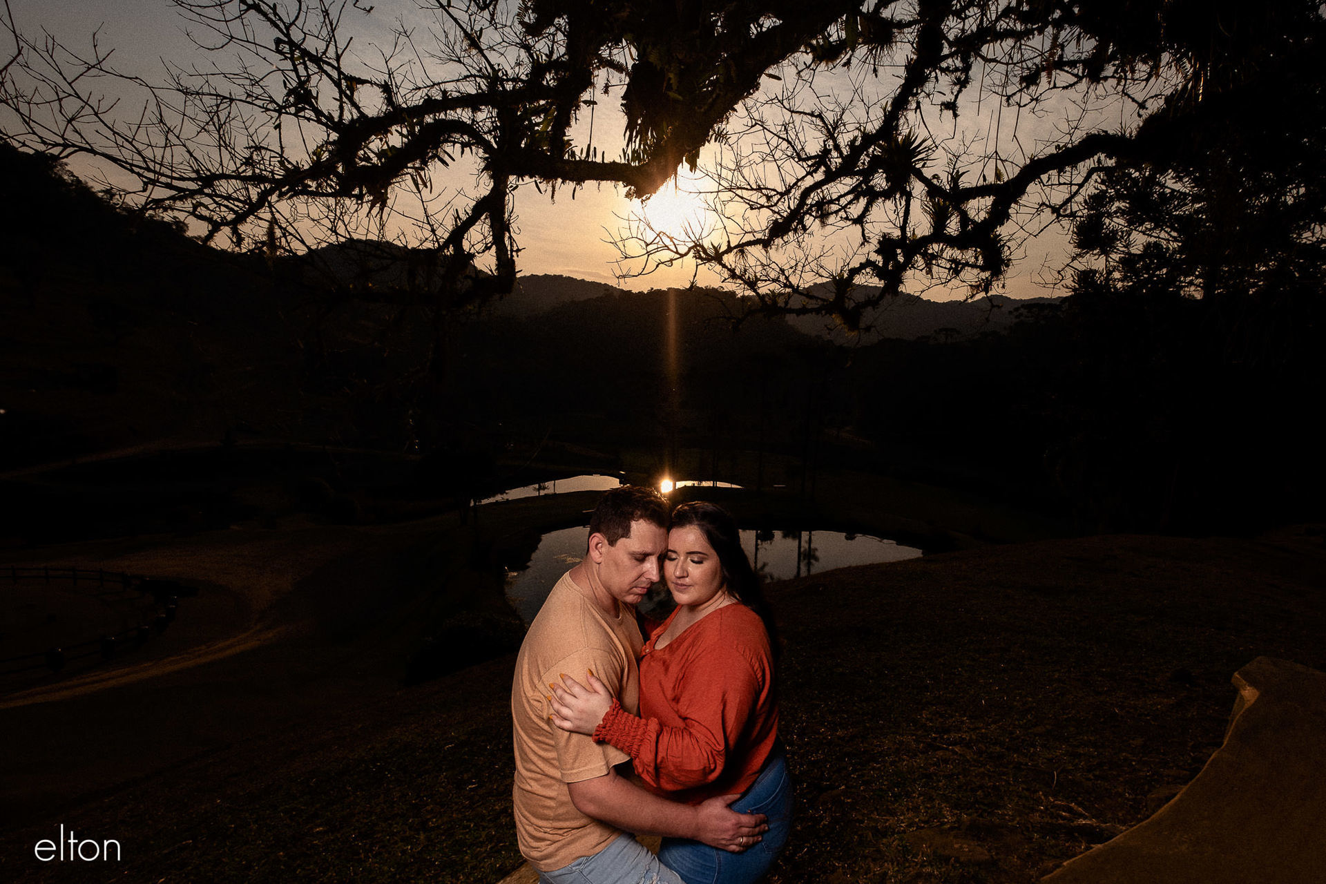 Foto Marcia & William | Fotos de Pré Casamento | Pousada Leão da Montanha - Imagem 24