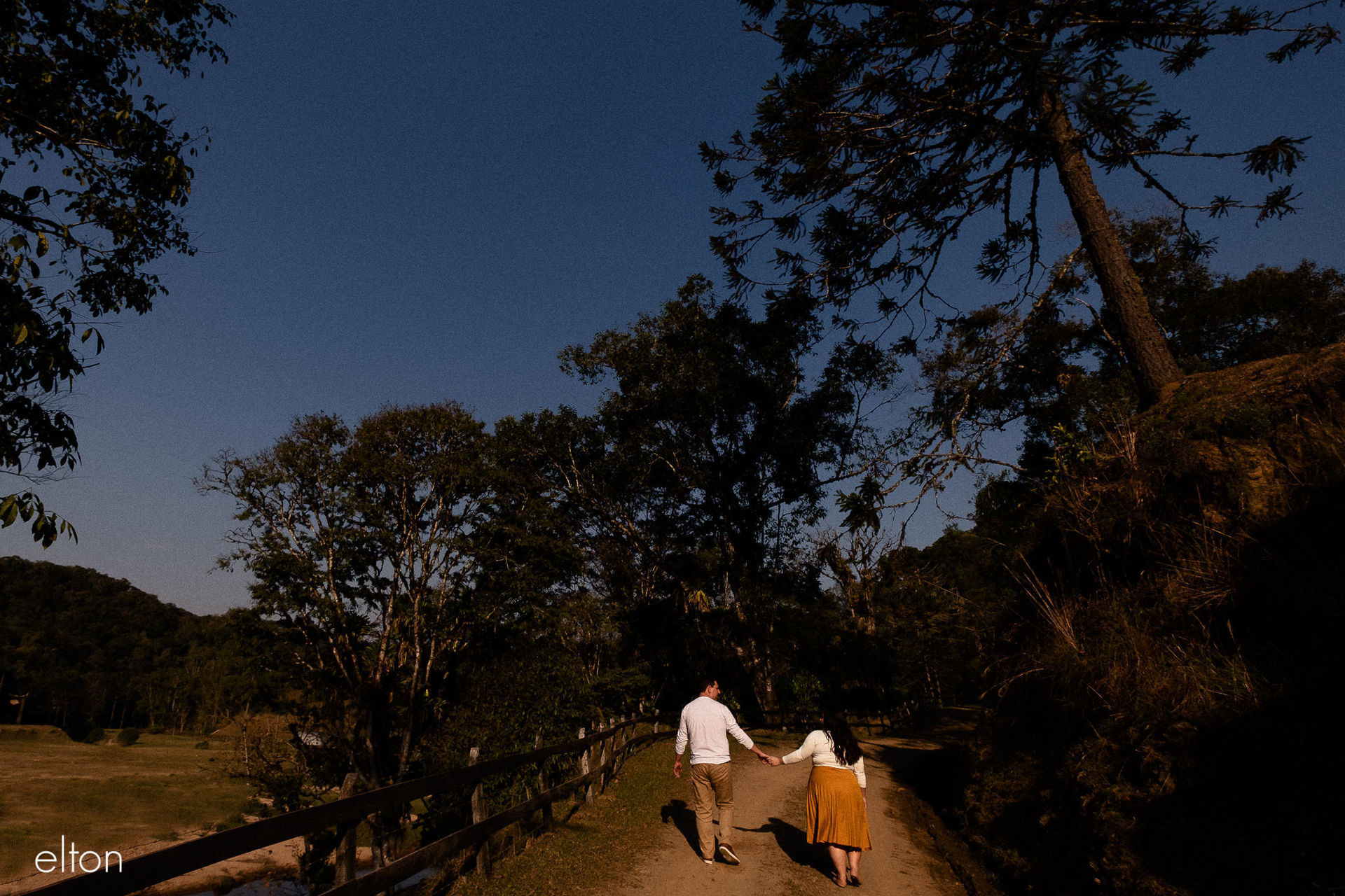 Foto Marcia & William | Fotos de Pré Casamento | Pousada Leão da Montanha - Imagem 21